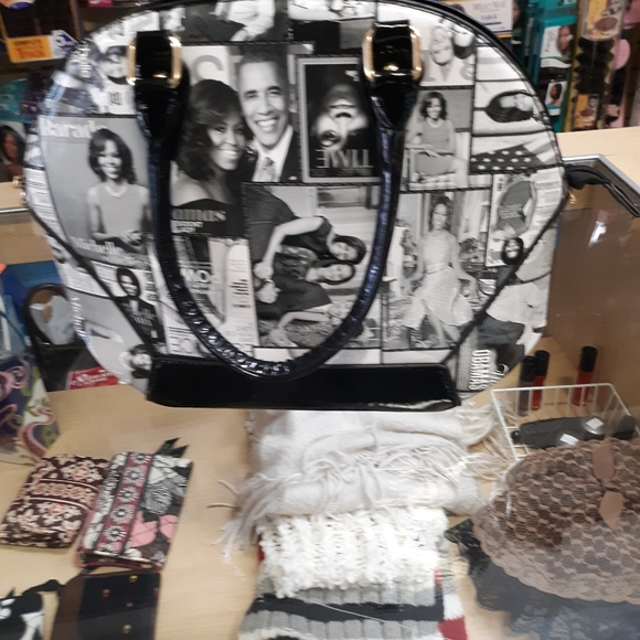 Michelle Obama purse an matching wallet $50 - Picture 2 of 2